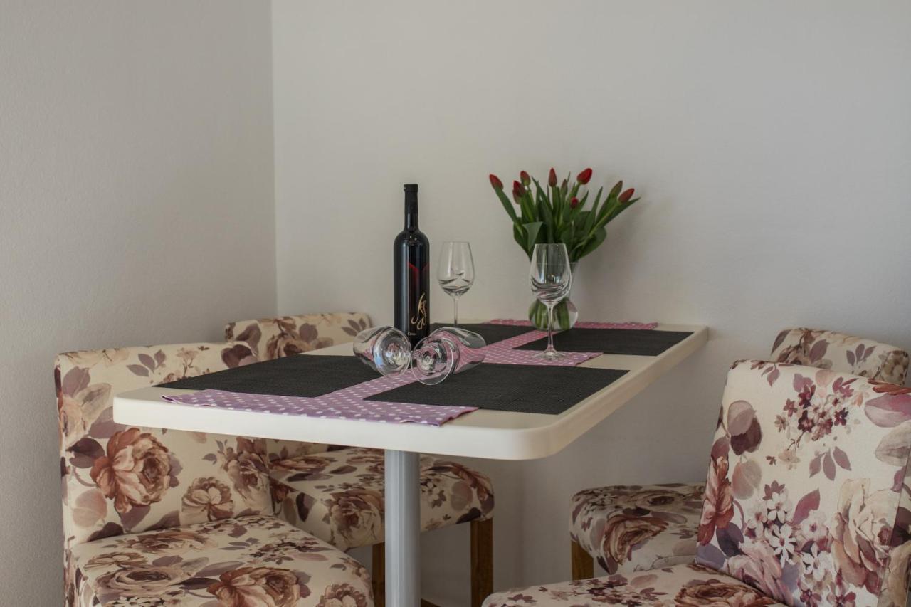 Apartment Maris Makarska Kültér fotó